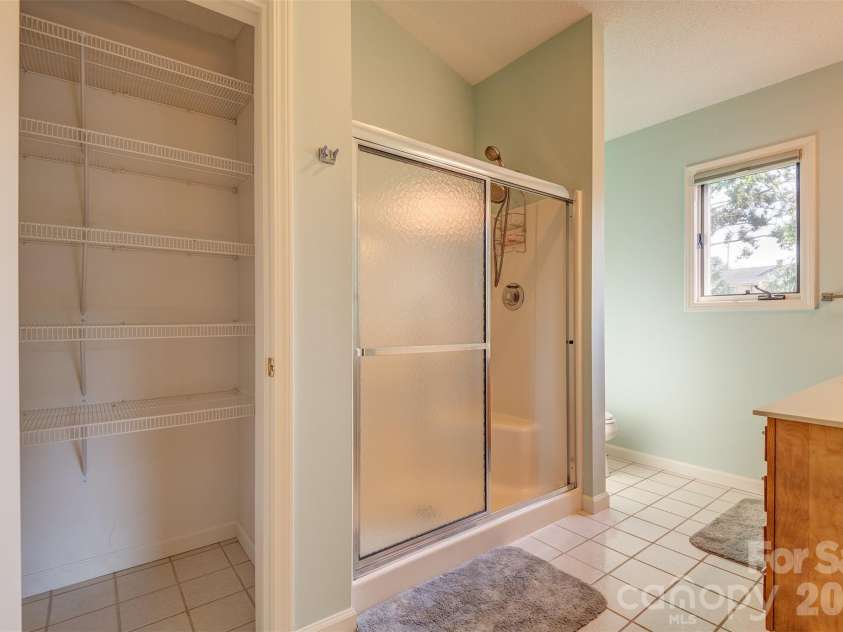 227 Kyfields Road, Weaverville, NC 28787.  MLS# CAR4421377, YatesRealty ID 49335. 