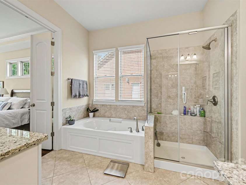4106 Deer Track Court, Mint Hill, NC 28227.  MLS# CAR4418746, YatesRealty ID 49336. Main Bathroom