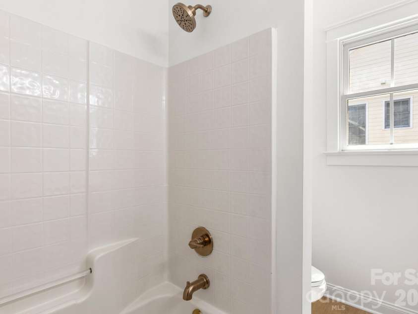 361 Elis Way, Fort Mill, SC 29708.  MLS# CAR4418196, YatesRealty ID 49337. 