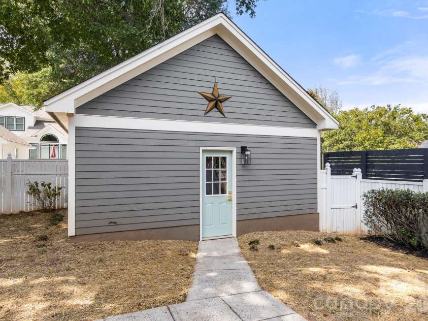 361 Elis Way, Fort Mill, SC 29708.  MLS# CAR4418196, YatesRealty ID 49337. 