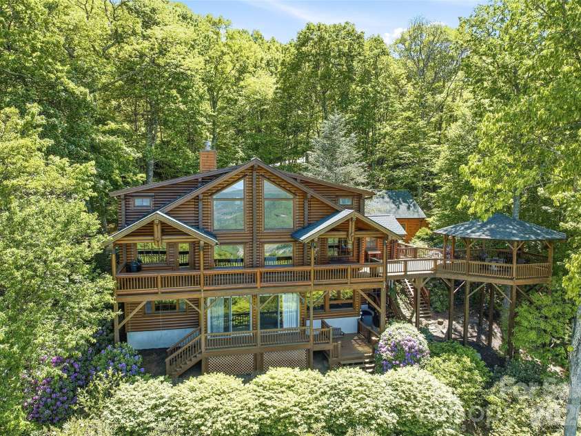1200 Tawodi Trail, Maggie Valley, NC 28751.  MLS# CAR4358246, YatesRealty ID 4934. 