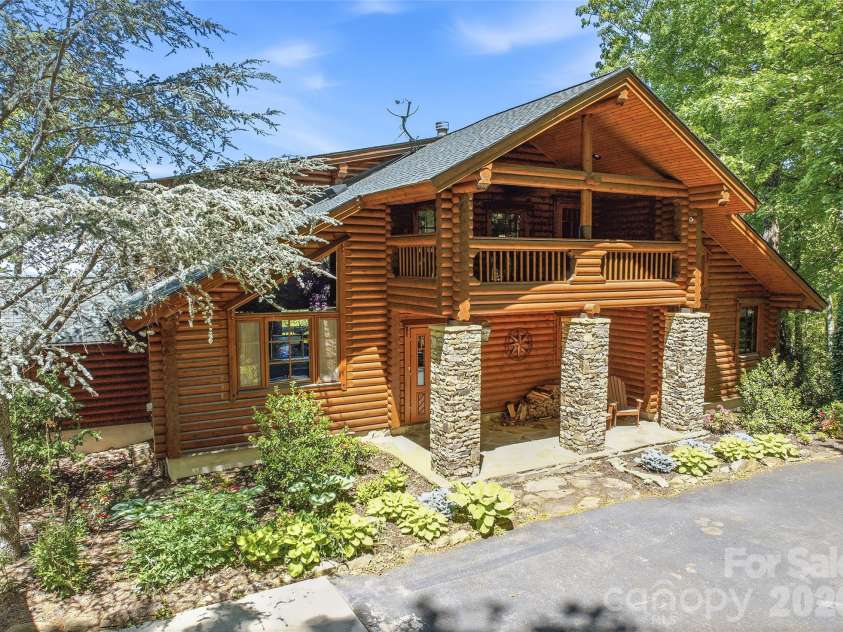 1200 Tawodi Trail, Maggie Valley, NC 28751.  MLS# CAR4358246, YatesRealty ID 4934. 