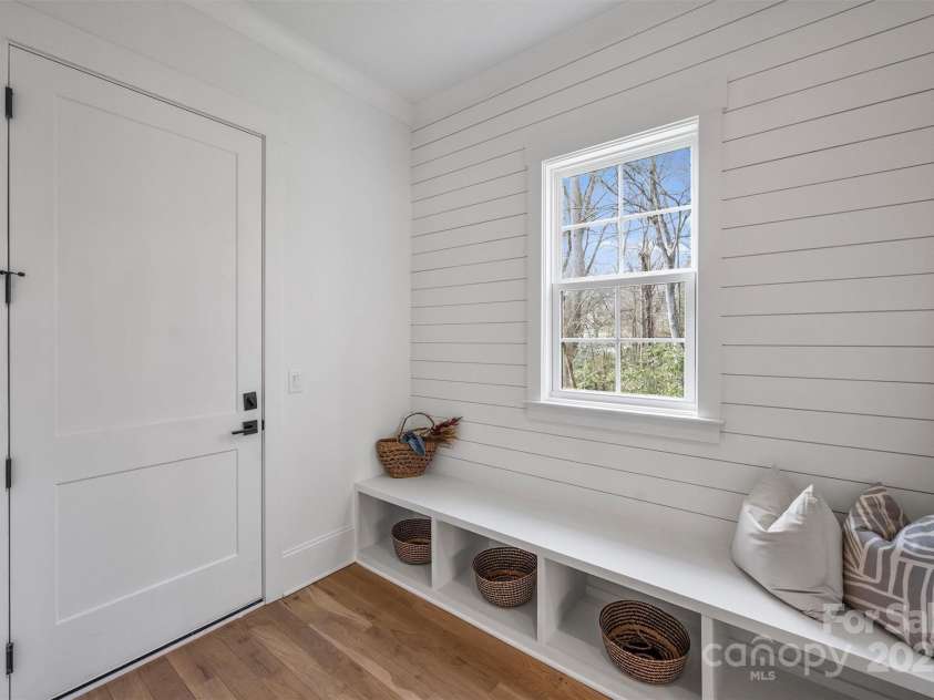 5026 Ohm Lane, Charlotte, NC 28270.  MLS# CAR4223780, YatesRealty ID 4934. Drop Zone