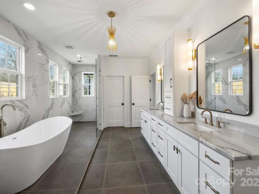 5026 Ohm Lane, Charlotte, NC 28270.  MLS# CAR4223780, YatesRealty ID 4934. Primary Bedroom