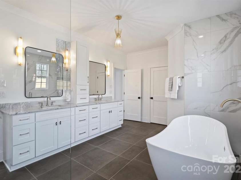 5026 Ohm Lane, Charlotte, NC 28270.  MLS# CAR4223780, YatesRealty ID 4934. Primary Bedroom
