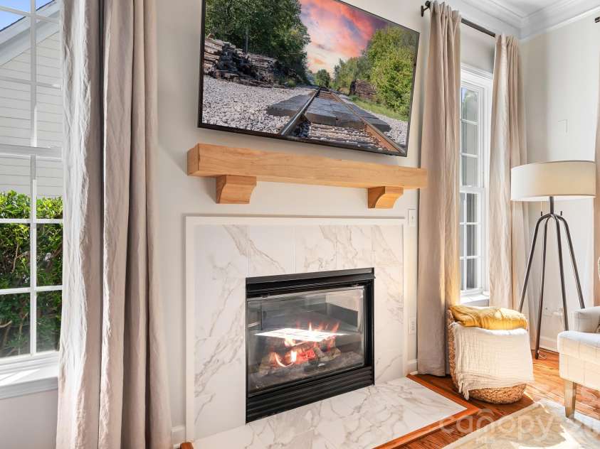 8606 Camberly Road, Huntersville, NC 28078.  MLS# CAR4404900, YatesRealty ID 49341. Updated fireplace