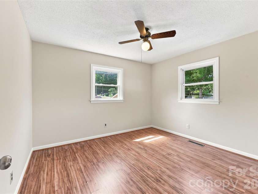 1014 Hoke Street, Kannapolis, NC 28081.  MLS# CAR4422401, YatesRealty ID 49342. 