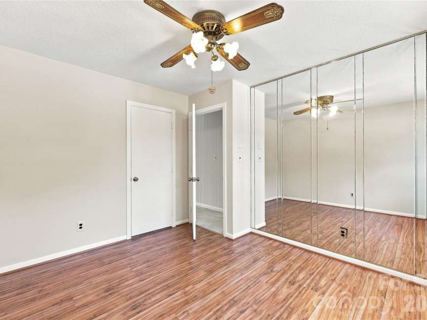 1014 Hoke Street, Kannapolis, NC 28081.  MLS# CAR4422401, YatesRealty ID 49342. 
