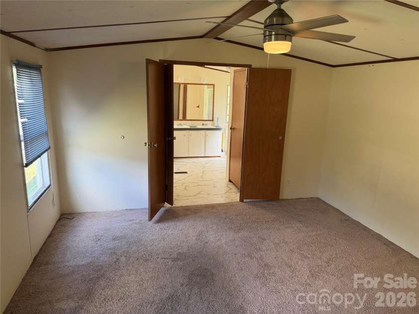 18 Wheeler Hills Road, Burnsville, NC 28714.  MLS# CAR4422288, YatesRealty ID 49343. 