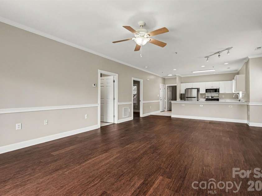 9041 Meadow Vista Road, Charlotte, NC 28213.  MLS# CAR4408061, YatesRealty ID 49344. 