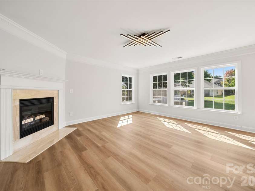 10925 Rousay Road, Charlotte, NC 28278.  MLS# CAR4421823, YatesRealty ID 49345. 