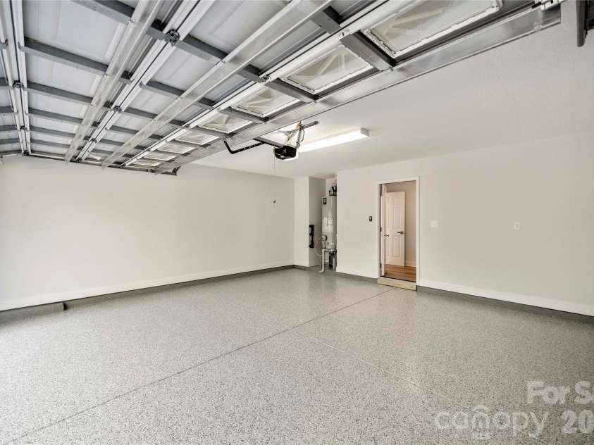 10925 Rousay Road, Charlotte, NC 28278.  MLS# CAR4421823, YatesRealty ID 49345. 