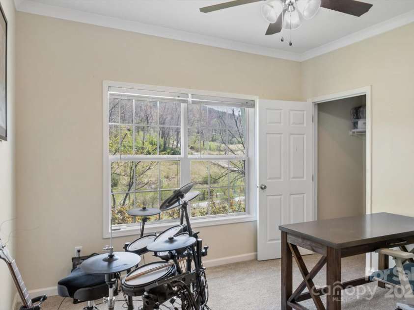 52 Stone Ridge Trail, Mills River, NC 28759.  MLS# CAR4239861, YatesRealty ID 4935. Bedroom #3