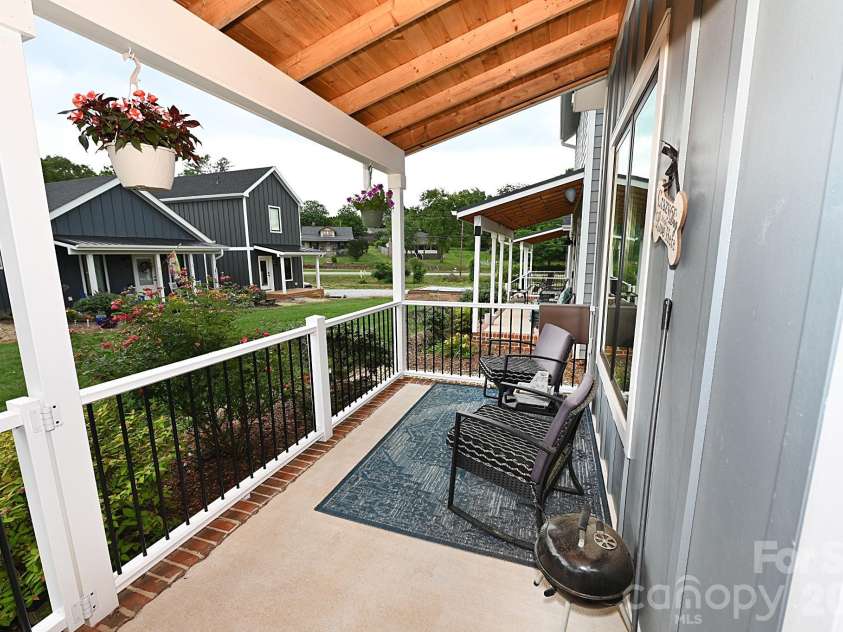 28 Cottage Court, Granite Falls, NC 28630.  MLS# CAR4422301, YatesRealty ID 49350. 