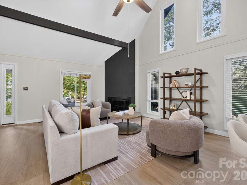 1068 Gauguin Lane, Tega Cay, SC 29708.  MLS# CAR4422427, YatesRealty ID 49351. 