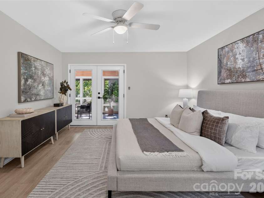 1068 Gauguin Lane, Tega Cay, SC 29708.  MLS# CAR4422427, YatesRealty ID 49351. 