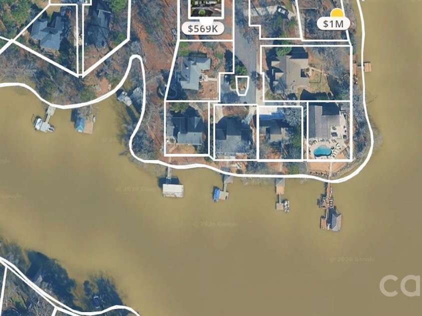 1068 Gauguin Lane, Tega Cay, SC 29708.  MLS# CAR4422427, YatesRealty ID 49351. In Good Company