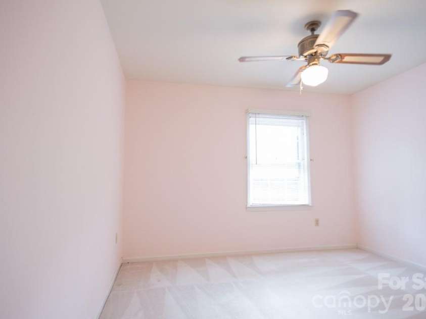 3401 Tracelake Drive, Matthews, NC 28105.  MLS# CAR4417359, YatesRealty ID 49352. Bedroom 3