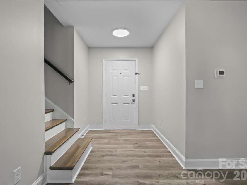 4049 Fincher Road, Matthews, NC 28104.  MLS# CAR4421902, YatesRealty ID 49357. 