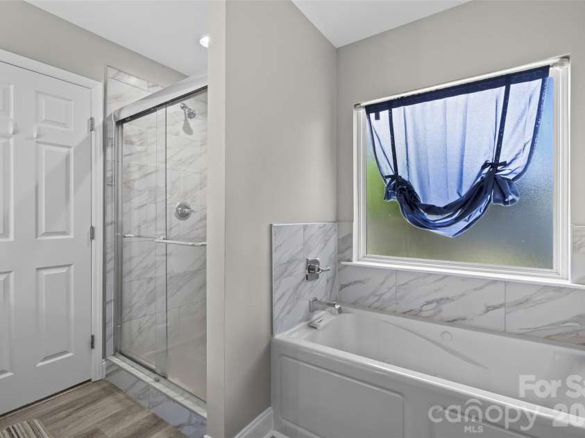 4049 Fincher Road, Matthews, NC 28104.  MLS# CAR4421902, YatesRealty ID 49357. 