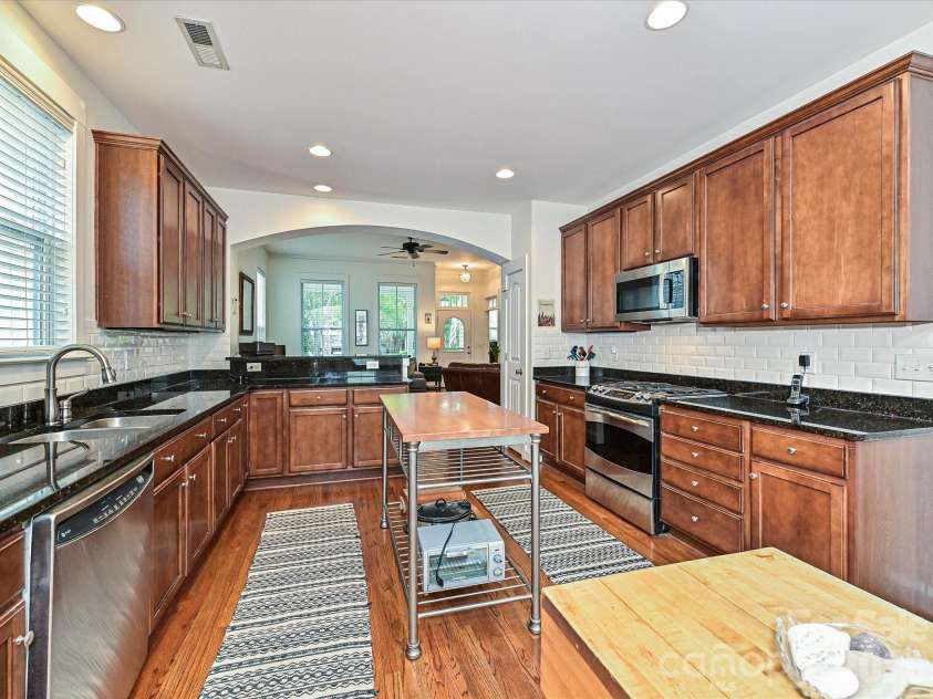 11531 Ardrey Crest Drive, Charlotte, NC 28277.  MLS# CAR4422065, YatesRealty ID 49359. 
