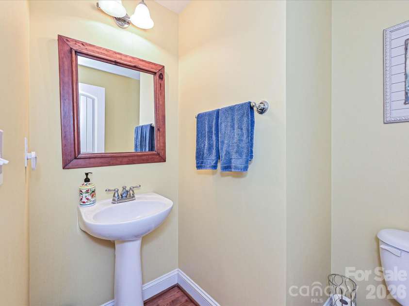 11531 Ardrey Crest Drive, Charlotte, NC 28277.  MLS# CAR4422065, YatesRealty ID 49359. 
