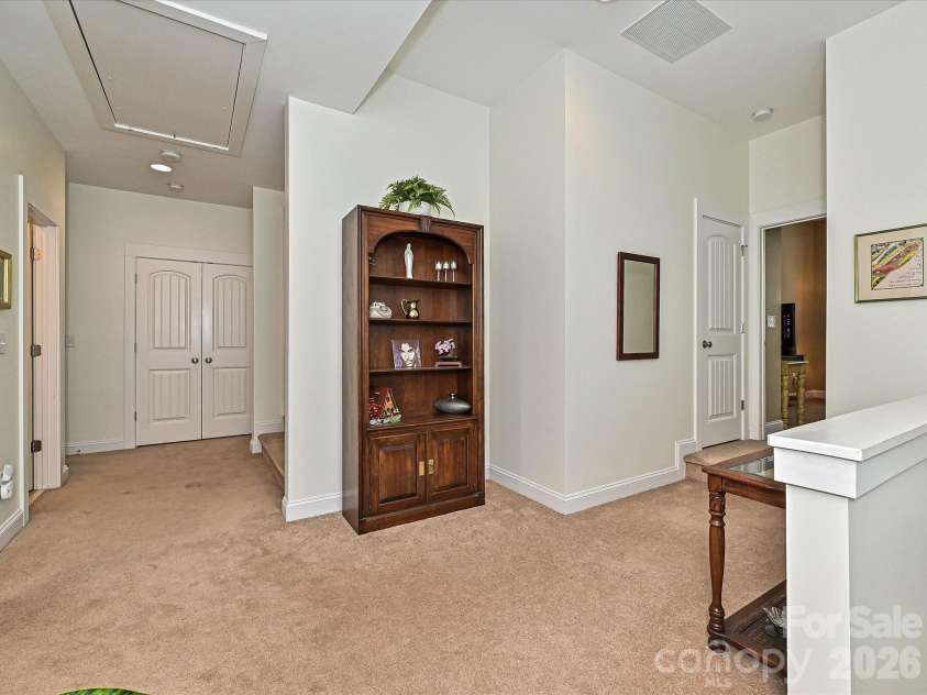 11531 Ardrey Crest Drive, Charlotte, NC 28277.  MLS# CAR4422065, YatesRealty ID 49359. 