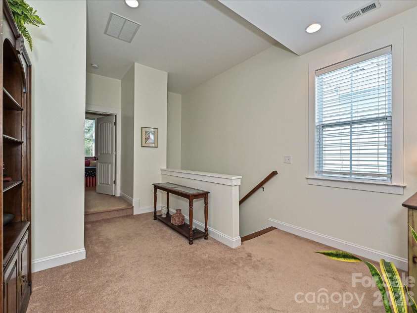 11531 Ardrey Crest Drive, Charlotte, NC 28277.  MLS# CAR4422065, YatesRealty ID 49359. 
