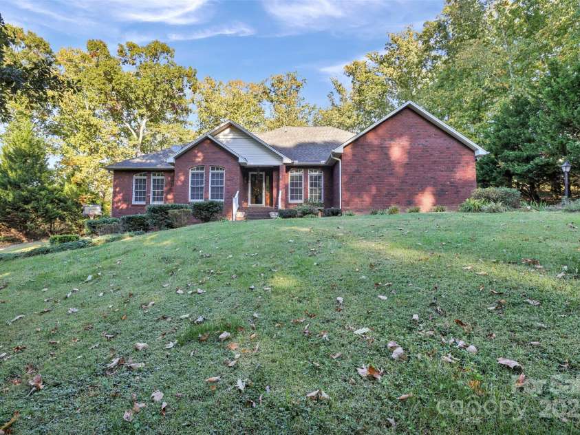36014 Davis Drive, Albemarle, NC 28001.  MLS# CAR4311105, YatesRealty ID 4936. 