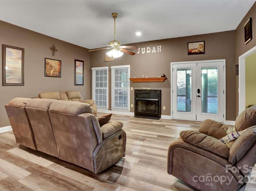 36014 Davis Drive, Albemarle, NC 28001.  MLS# CAR4311105, YatesRealty ID 4936. 