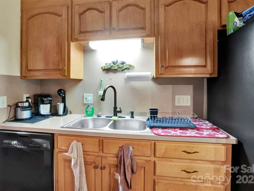 36014 Davis Drive, Albemarle, NC 28001.  MLS# CAR4311105, YatesRealty ID 4936. 
