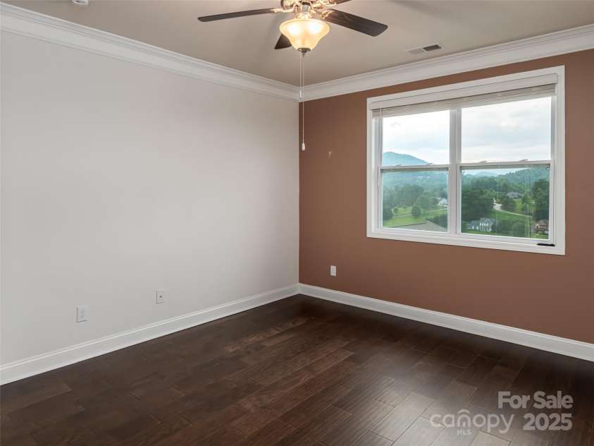 6 Southern Way Lane, Leicester, NC 28748.  MLS# CAR4226580, YatesRealty ID 4936. 