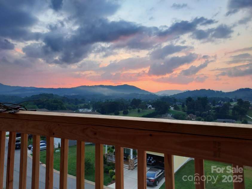 6 Southern Way Lane, Leicester, NC 28748.  MLS# CAR4226580, YatesRealty ID 4936. So many fine sunsets!