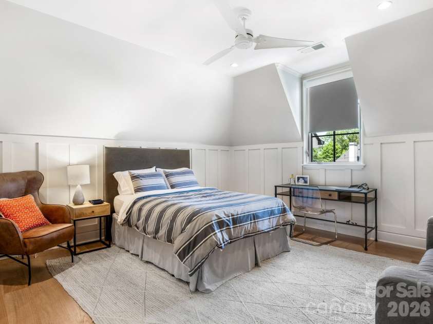 2422 Ferncliff Road, Charlotte, NC 28211.  MLS# CAR4421551, YatesRealty ID 49361. Bedroom 5