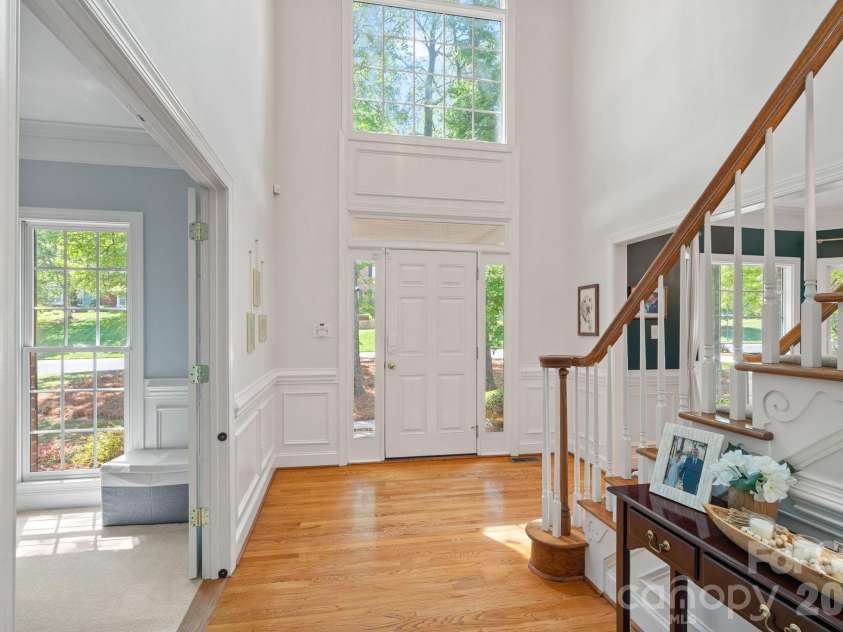 2401 Flagstick Drive, Matthews, NC 28104.  MLS# CAR4421342, YatesRealty ID 49362. 