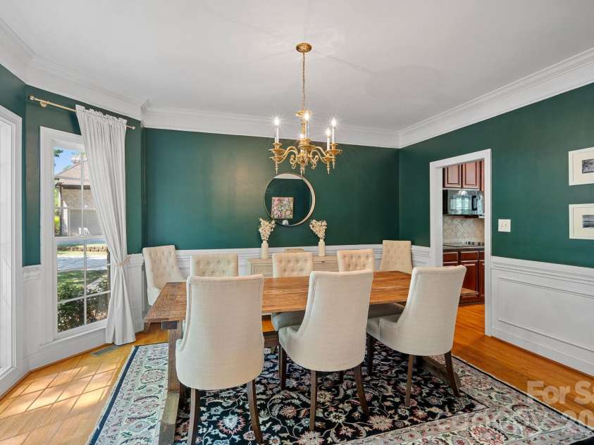 2401 Flagstick Drive, Matthews, NC 28104.  MLS# CAR4421342, YatesRealty ID 49362. 
