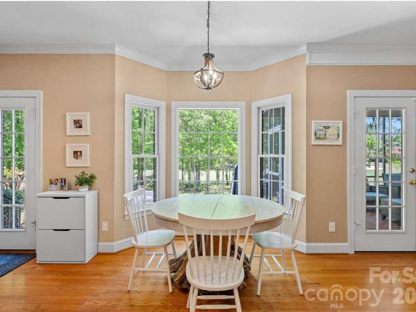 2401 Flagstick Drive, Matthews, NC 28104.  MLS# CAR4421342, YatesRealty ID 49362. 
