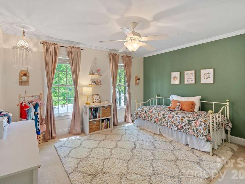 2401 Flagstick Drive, Matthews, NC 28104.  MLS# CAR4421342, YatesRealty ID 49362. 