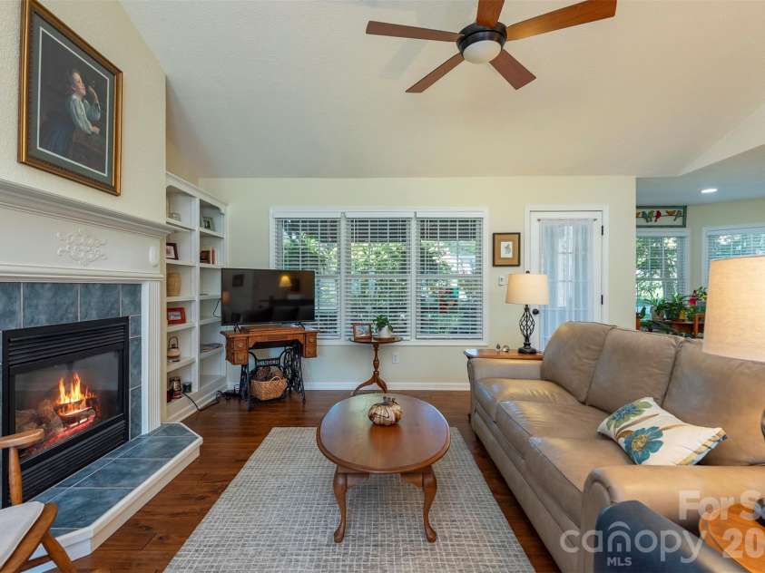 38 Eden Glen Road, Black Mountain, NC 28711.  MLS# CAR4421255, YatesRealty ID 49363. 