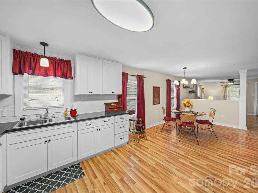 215 Small Street, Kannapolis, NC 28083.  MLS# CAR4422422, YatesRealty ID 49364. 