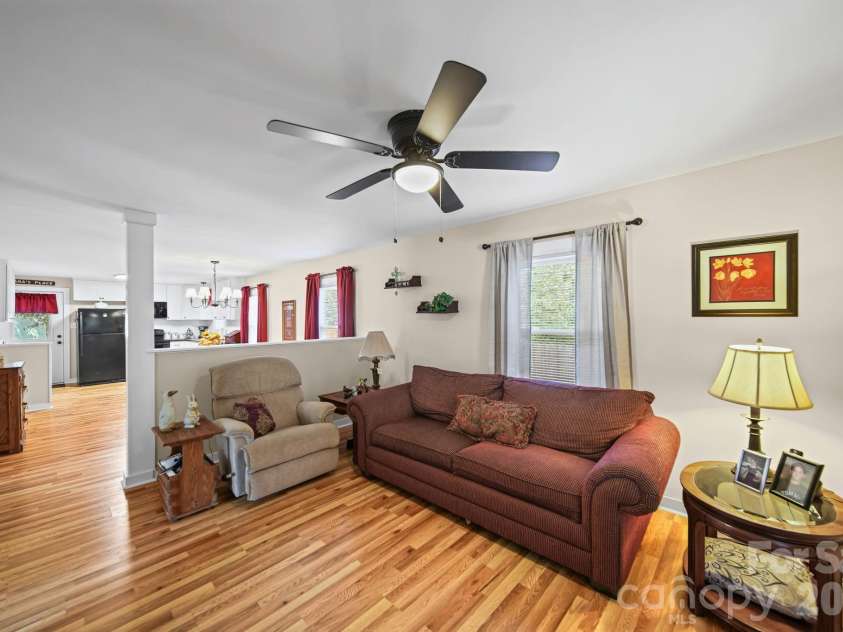 215 Small Street, Kannapolis, NC 28083.  MLS# CAR4422422, YatesRealty ID 49364. 