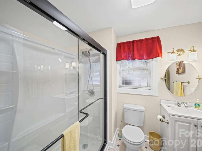 215 Small Street, Kannapolis, NC 28083.  MLS# CAR4422422, YatesRealty ID 49364. 