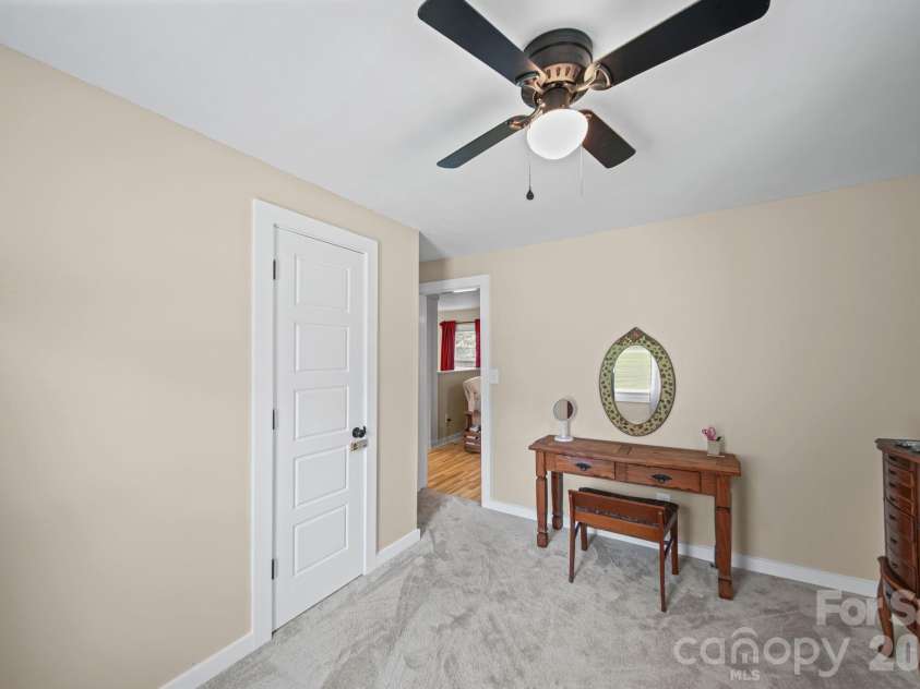 215 Small Street, Kannapolis, NC 28083.  MLS# CAR4422422, YatesRealty ID 49364. 