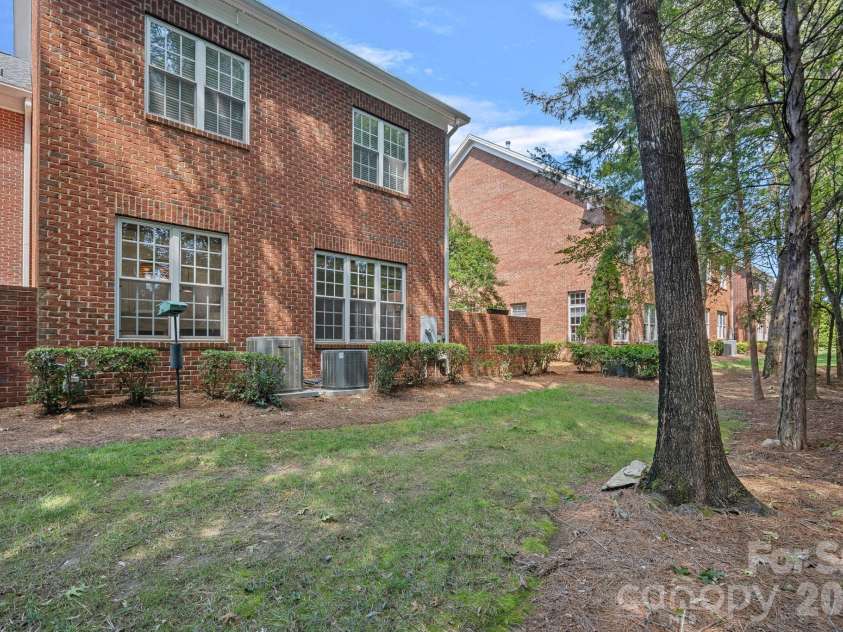 6415 Wakehurst Road, Charlotte, NC 28226.  MLS# CAR4420988, YatesRealty ID 49365. Rear view of home