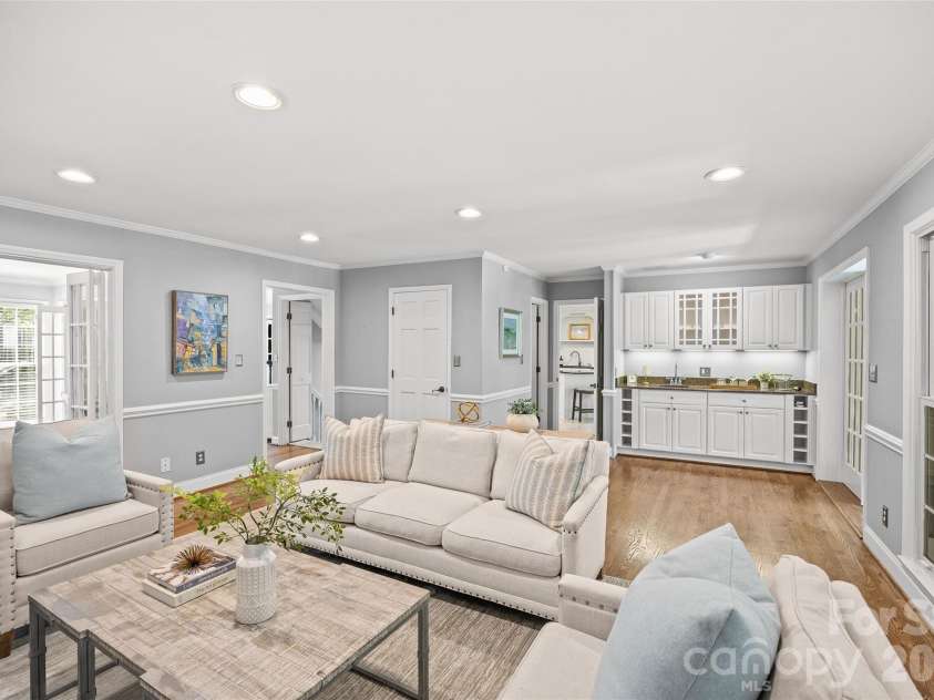 2710 Wamath Drive, Charlotte, NC 28210.  MLS# CAR4420927, YatesRealty ID 49366. 