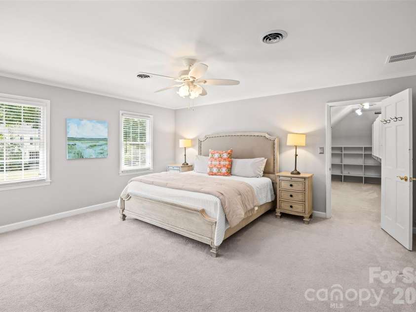 2710 Wamath Drive, Charlotte, NC 28210.  MLS# CAR4420927, YatesRealty ID 49366. 