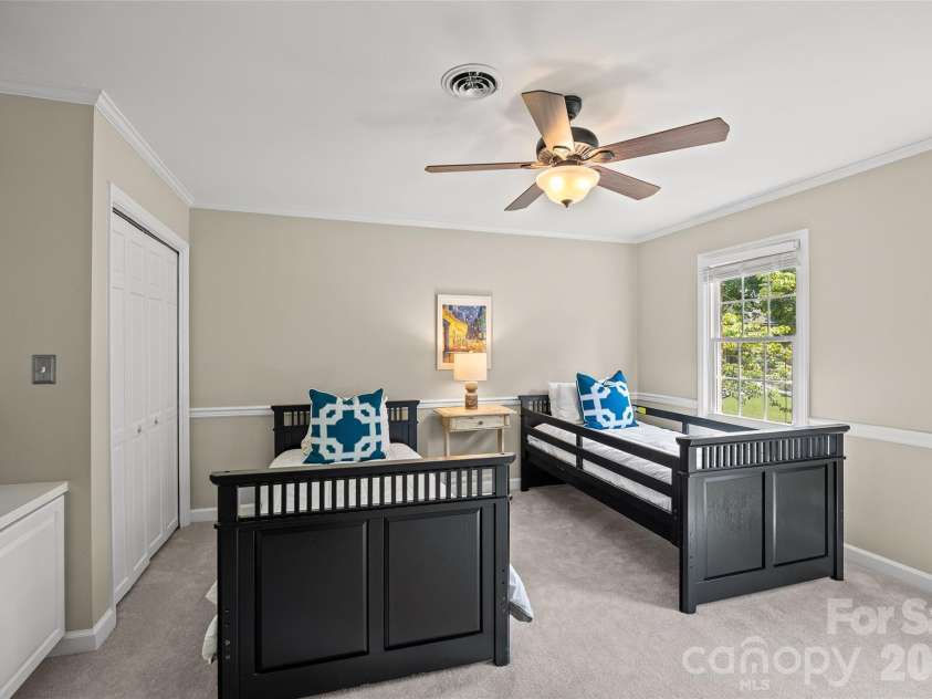 2710 Wamath Drive, Charlotte, NC 28210.  MLS# CAR4420927, YatesRealty ID 49366. 