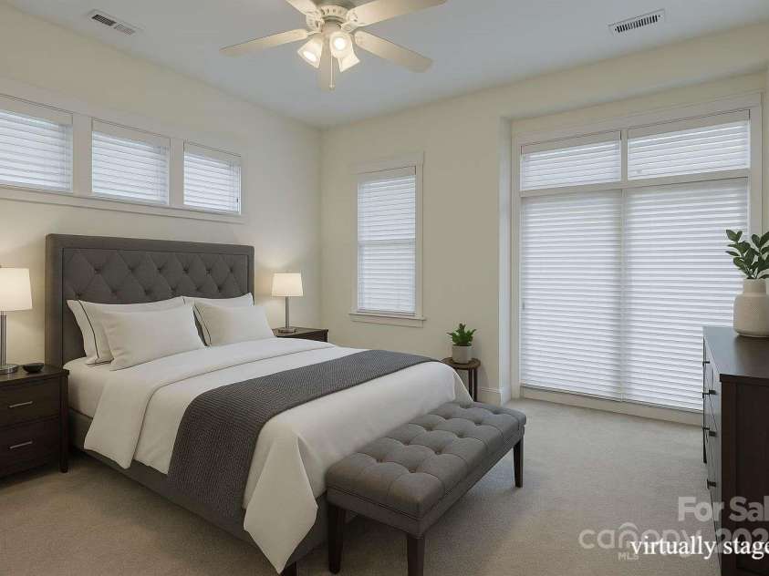 625 Myers Street, Charlotte, NC 28202.  MLS# CAR4290771, YatesRealty ID 49366. Primary Suite includes two closets, high ceilings, and ensuite bathroom