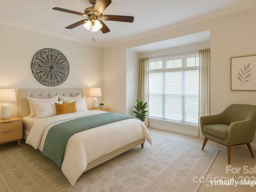 625 Myers Street, Charlotte, NC 28202.  MLS# CAR4290771, YatesRealty ID 49366. Spacious third bedroom