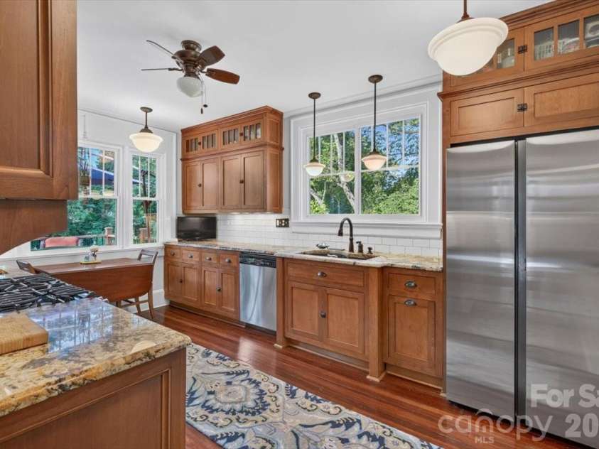 1035 Belvedere Avenue, Gastonia, NC 28054.  MLS# CAR4420440, YatesRealty ID 49369. 